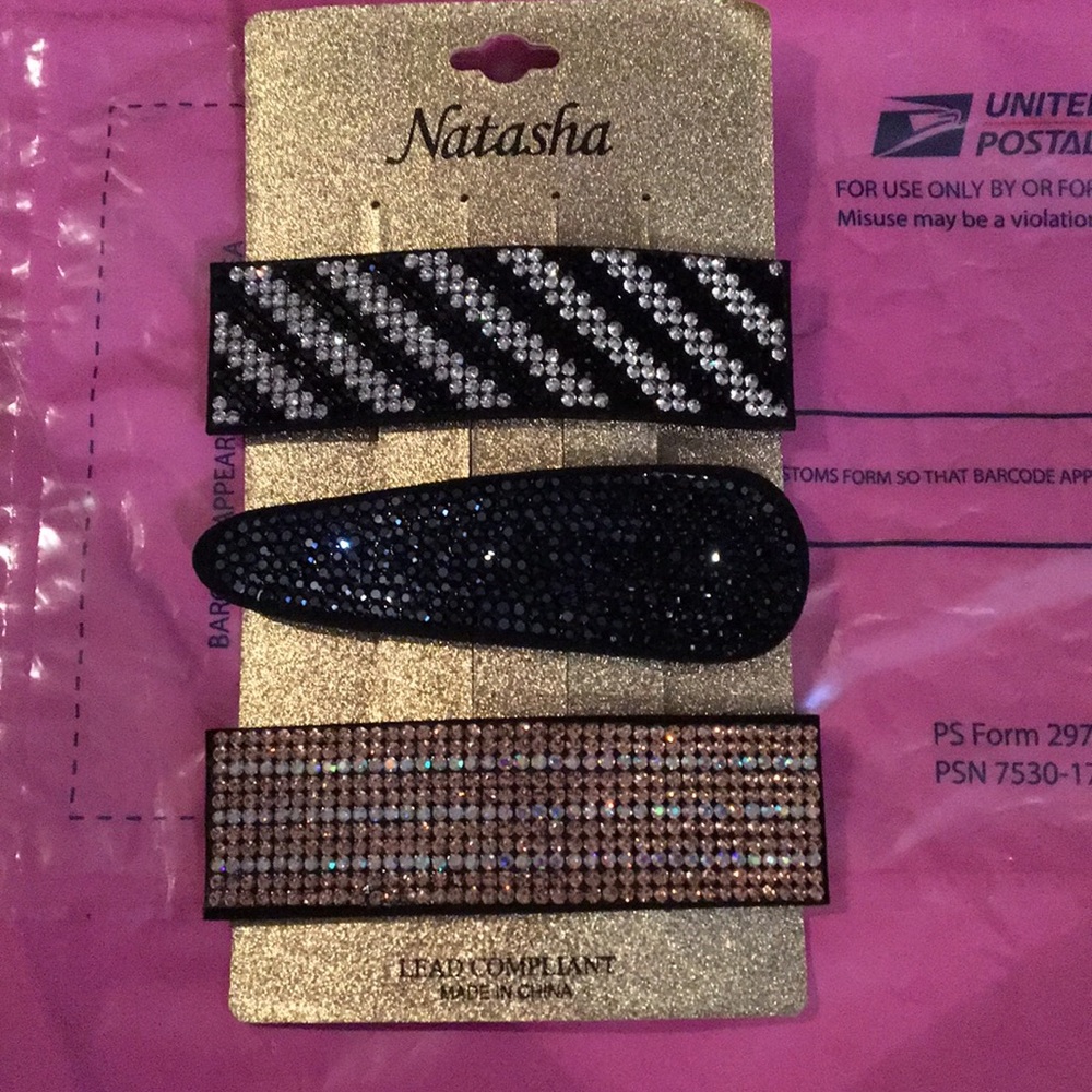3 assorted Natasha Hair clips - GLITTERY - SHINY
